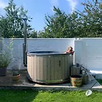 Ferme Renovee 300m2 La Casa Jeb : Charme, Calme Et Nature בית נופש Moncheaux